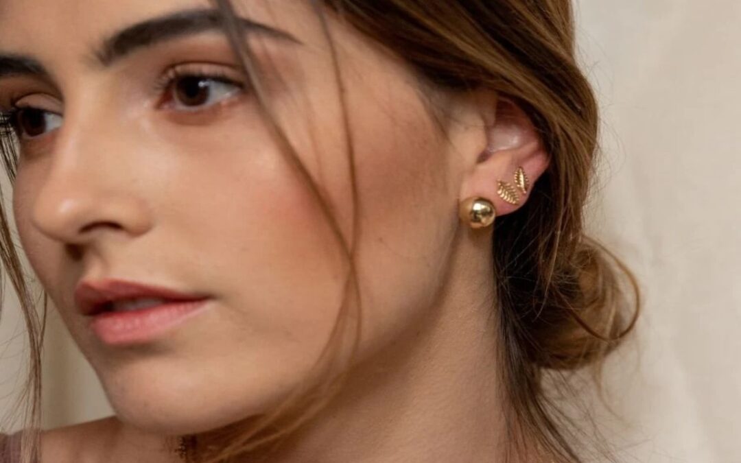 Aretes de oro 14k: encuentra el diseño perfecto para resaltar tu belleza